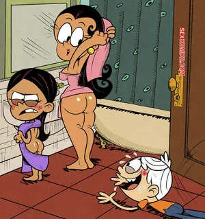Comics Porno Los CULOS de los Casagrande JaviSuzumiya en Español